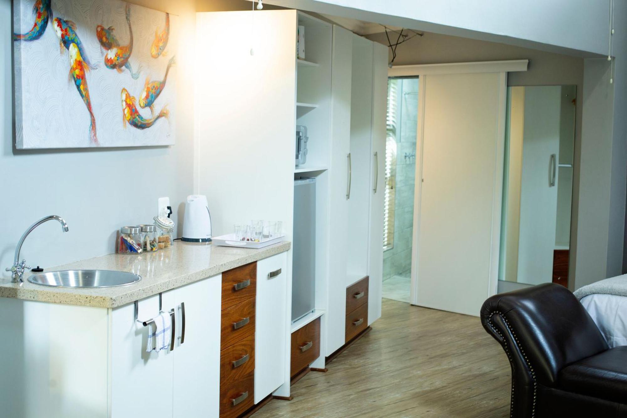 Crisp Guest Rooms Bloemfontein Exterior foto
