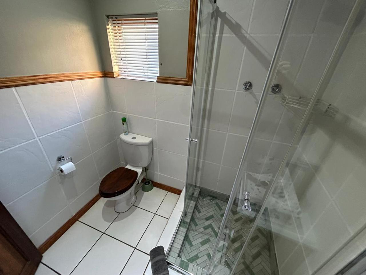 Crisp Guest Rooms Bloemfontein Exterior foto